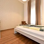 Budapest Grand 3br Pusztavacs