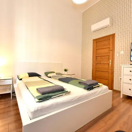 Budapest Grand 3br Pusztavacs