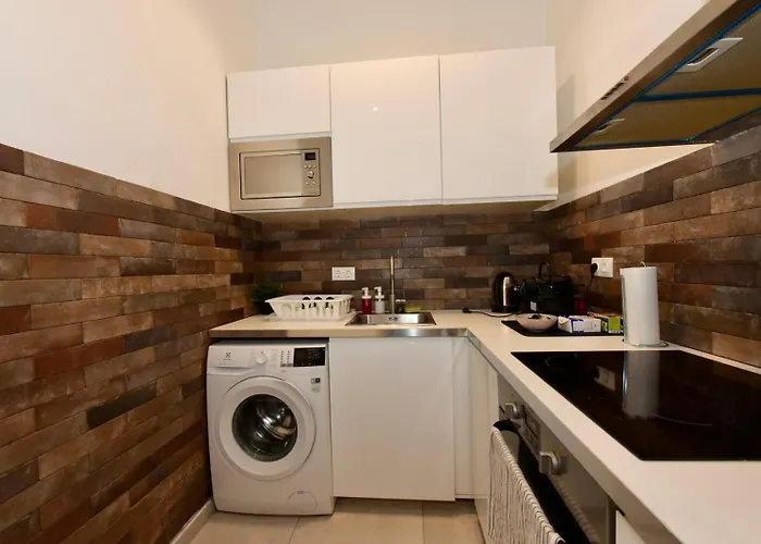 Апартаменты Budapest Grand 3br *