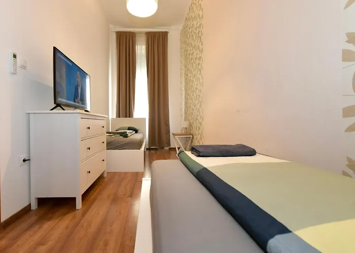 Budapest Grand 3br Pusztavacs