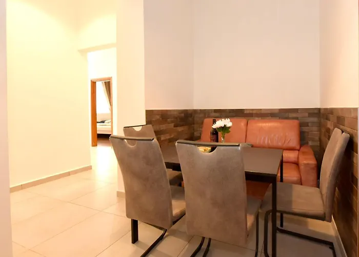 Budapest Grand 3br *