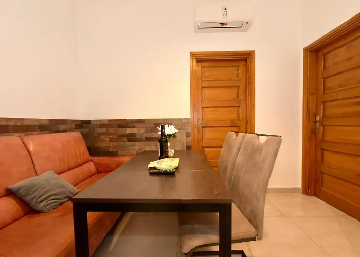 Budapest Grand 3br Апартаменты *