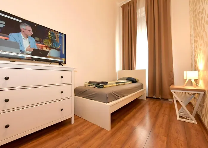 Budapest Grand 3br Апартаменты
