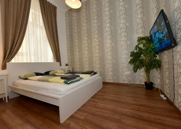 Budapest Grand 3br Pusztavacs