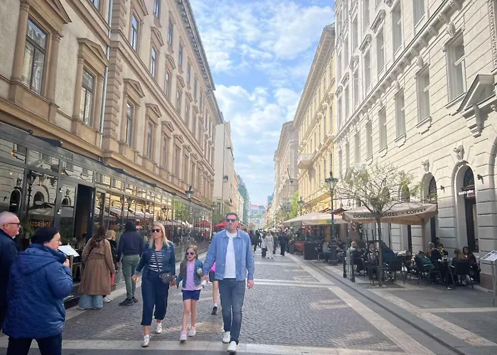 Budapest Grand 3br * Pusztavacs