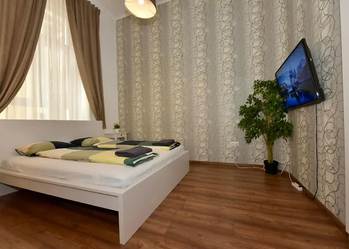 Budapest Grand 3br Апартаменты *